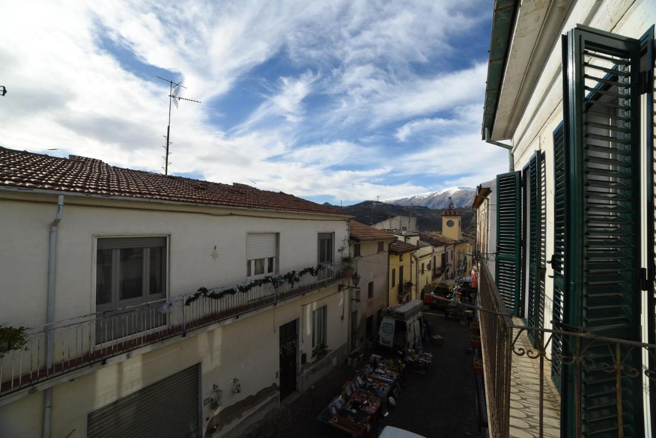 B&B" Del Castello" Roccascalegna Exterior foto